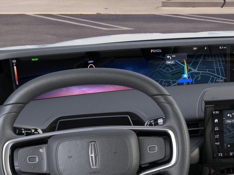 New 2026 Lincoln Nautilus Premier AWD/4WD image 13