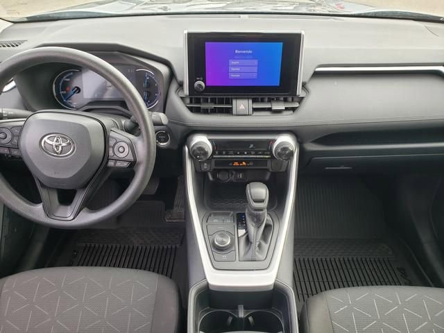 Used 2025 Toyota RAV4 XLE AWD/4WD image 14