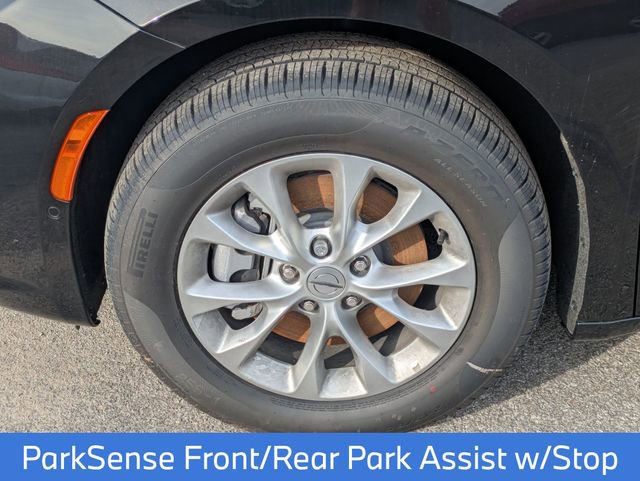 New 2025 Chrysler Pacifica Select image 12