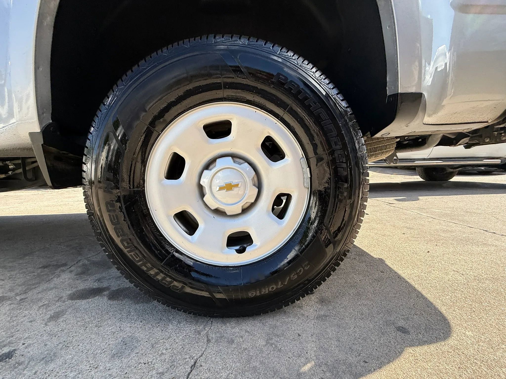 Used 2020 Chevrolet Colorado W/T image 24