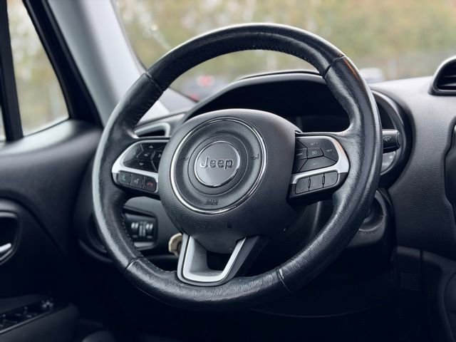 Used 2021 Jeep Renegade Latitude image 23