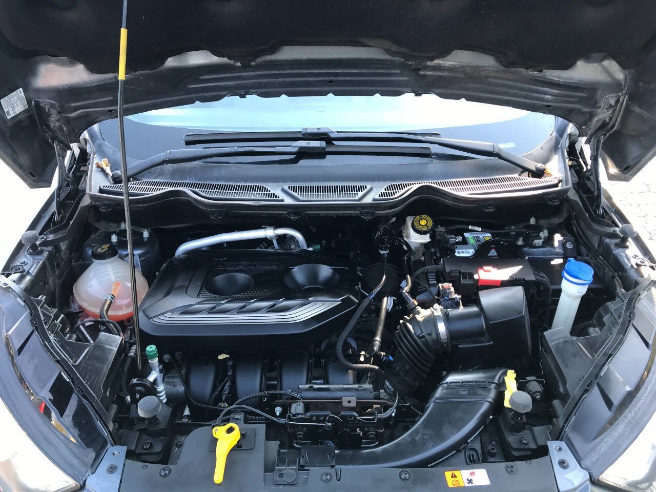 Used 2021 Ford EcoSport S AWD/4WD image 8