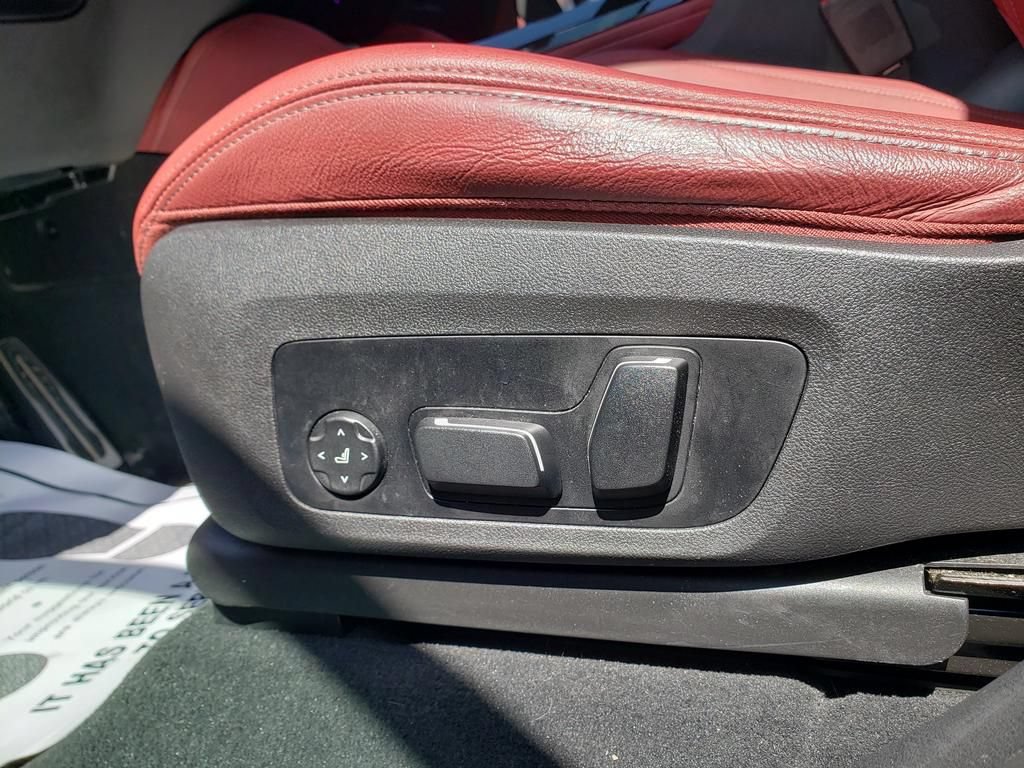 Used 2024 BMW X4 xDrive30i w/ Premium Package AWD/4WD image 19