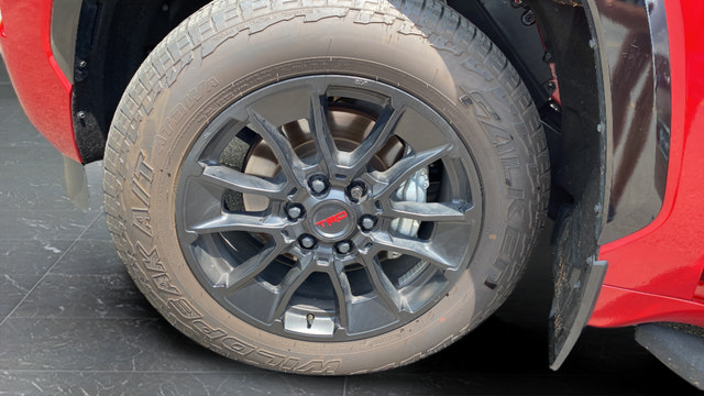 Used 2025 Toyota Sequoia Platinum w/ TRD Off-Road Package AWD/4WD image 35