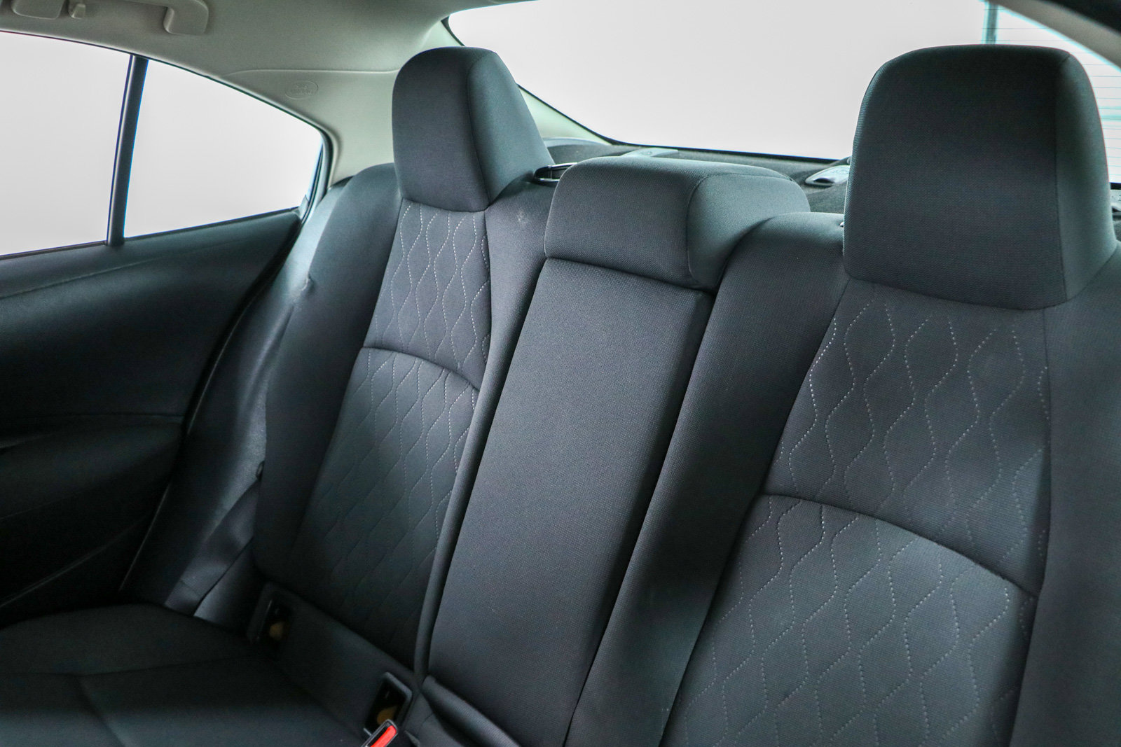 Used 2020 Toyota Corolla LE FWD image 24