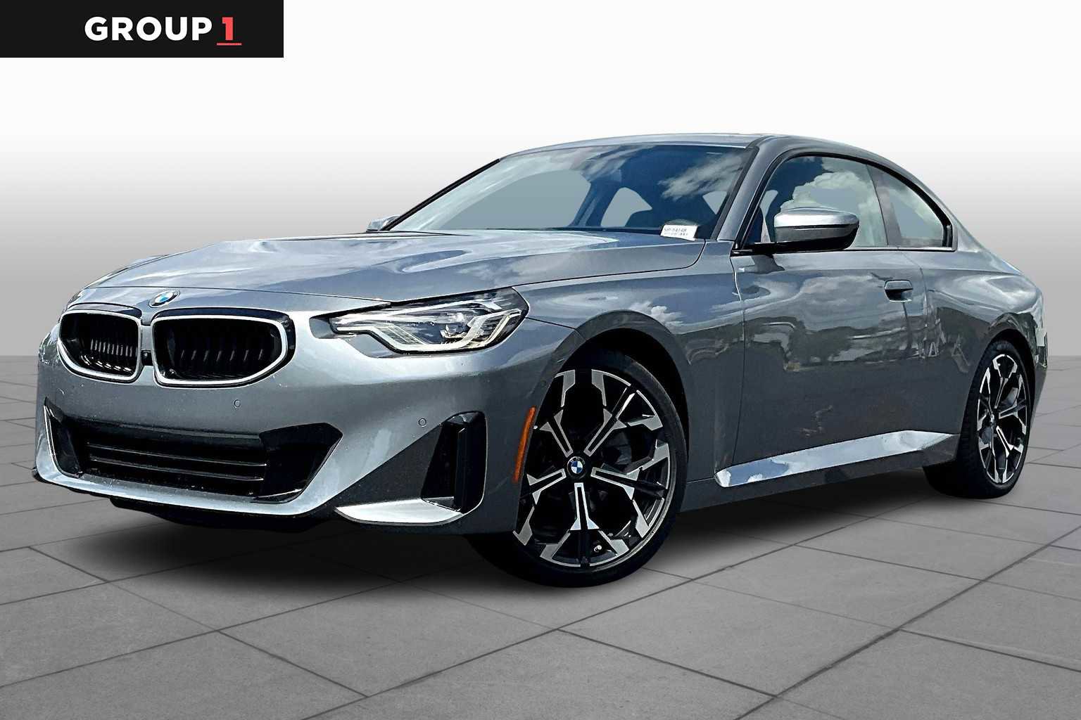 New 2025 BMW 230i Coupe w/ Premium Package RWD image 1