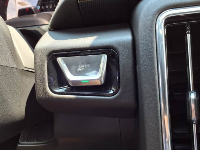 New 2026 GMC Yukon Elevation w/ Elevation Premium Package AWD/4WD image 33