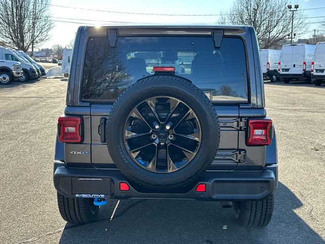 Used 2022 Jeep Wrangler Unlimited Sahara 4xe w/ Cold Weather Group image 3