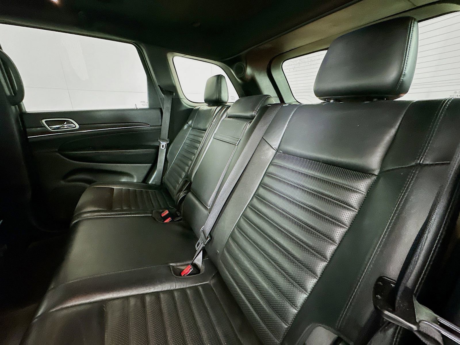 Used 2018 Jeep Grand Cherokee Limited AWD/4WD image 25