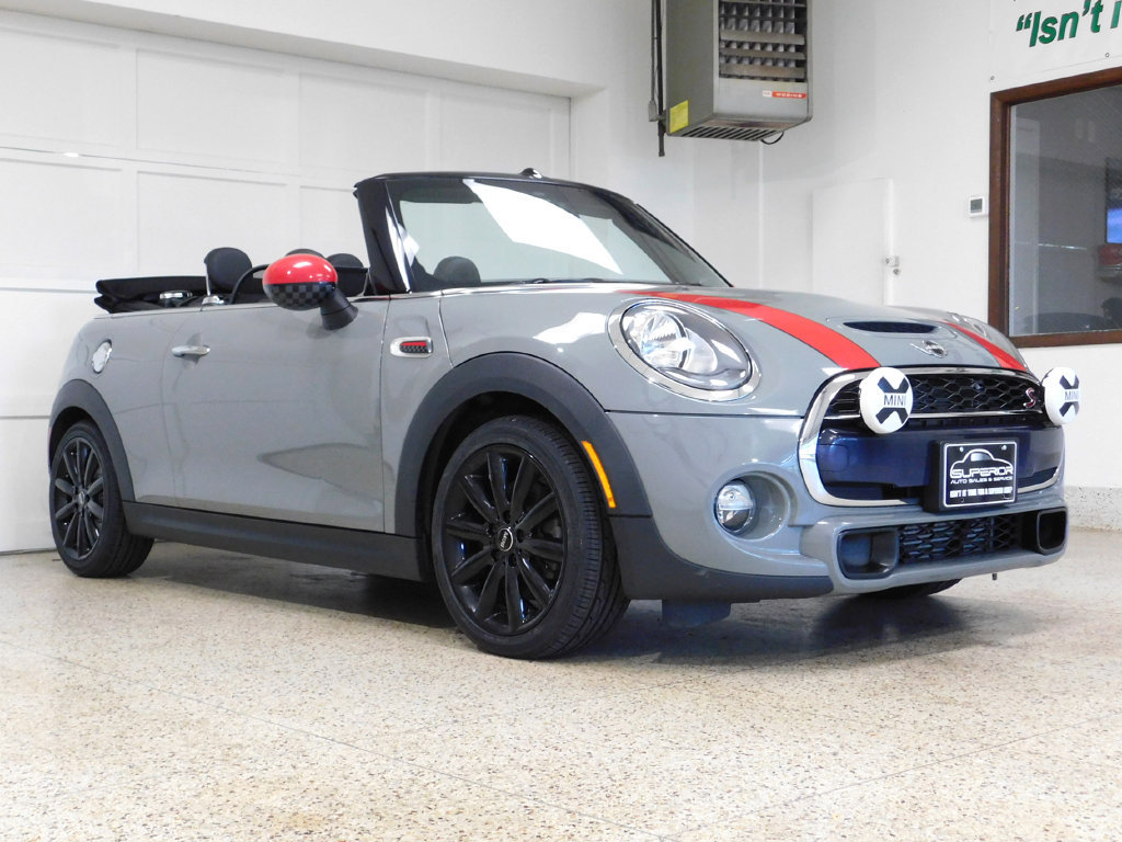 Used 2017 MINI Cooper S FWD image 6