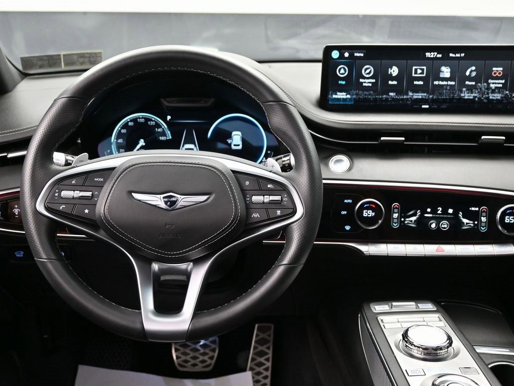Used 2024 Genesis GV70 2.5T w/ Sport Prestige Package image 31