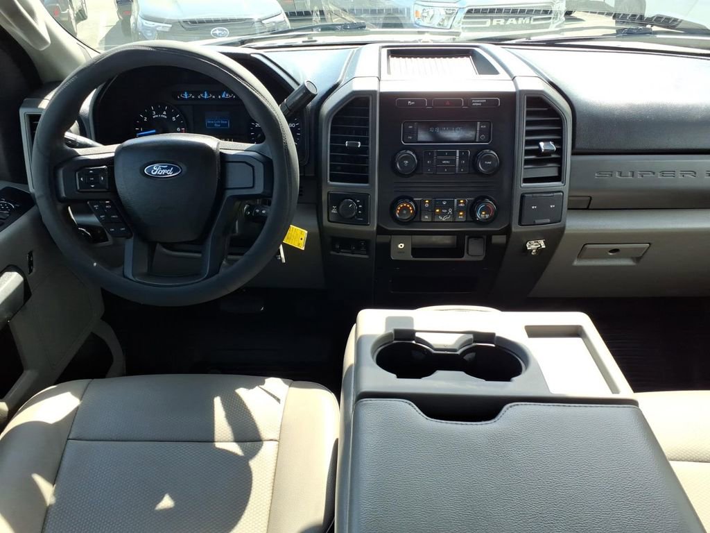 Used 2017 Ford F350 XL AWD/4WD image 11