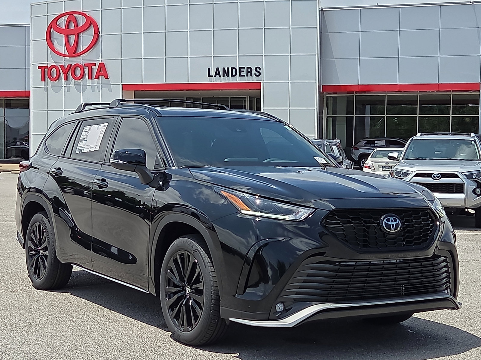 New 2026 Toyota Highlander XSE AWD/4WD video 1