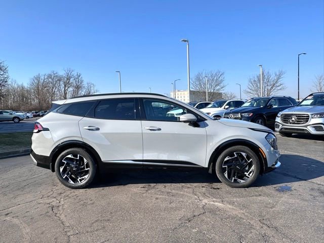 Used 2023 Kia Sportage SX image 9