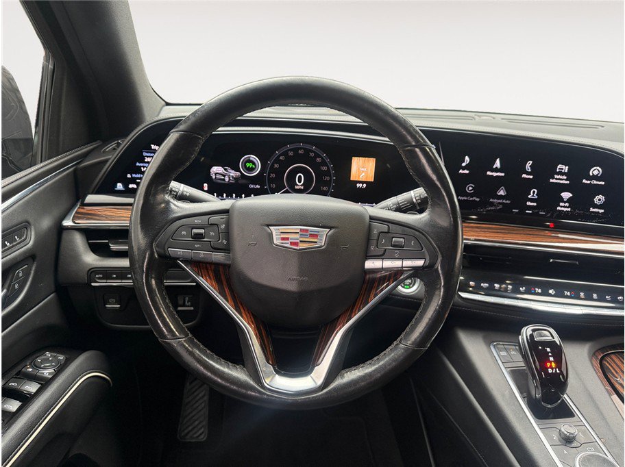 Used 2021 Cadillac Escalade Luxury AWD/4WD image 12