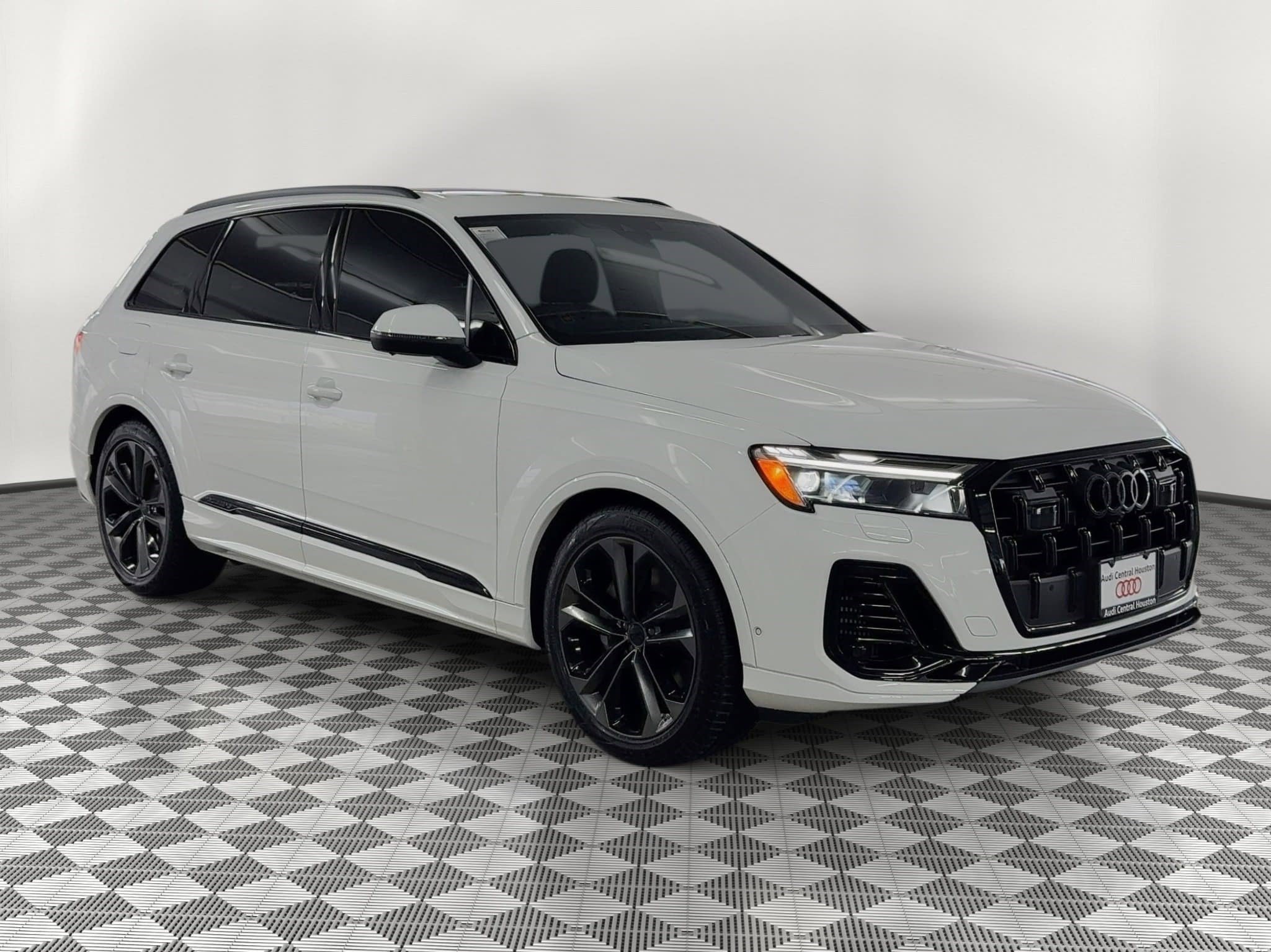 New 2026 Audi Q7 3.0T Premium Plus AWD/4WD image 7