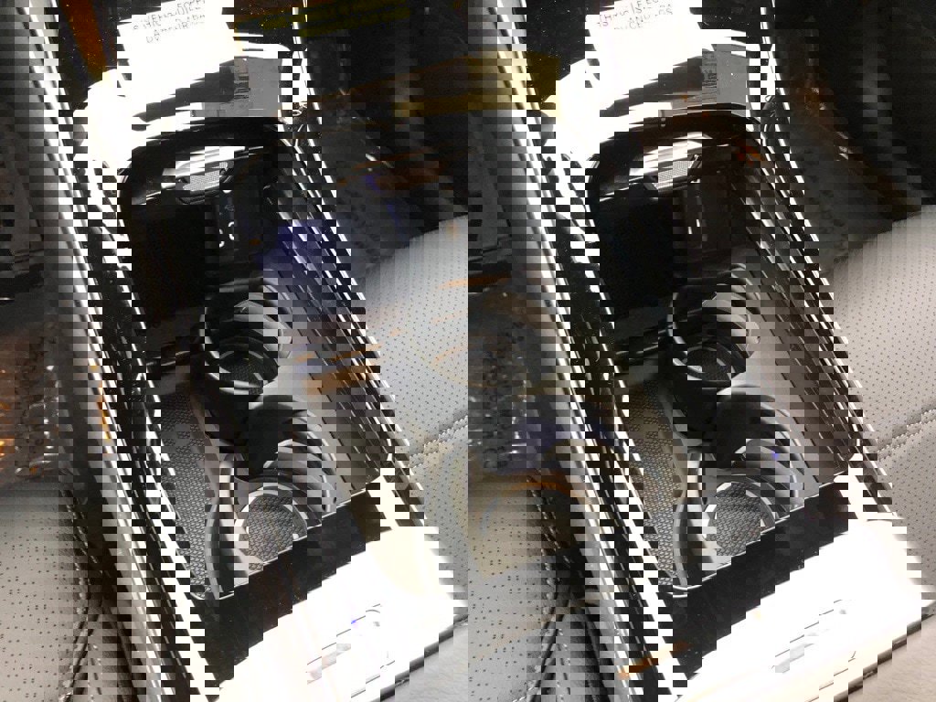 New 2025 Mercedes-Benz GLC 300 4MATIC image 31