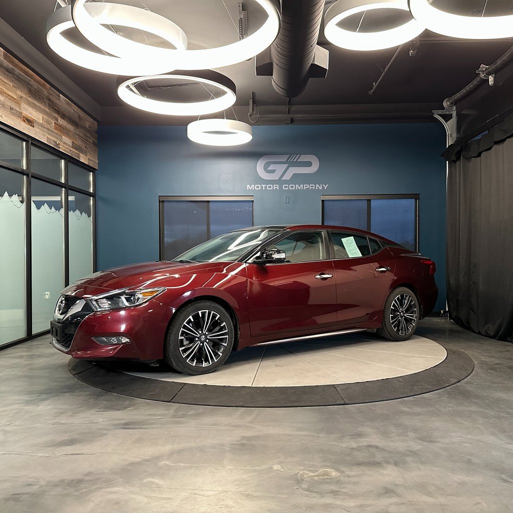 Used 2016 Nissan Maxima Platinum w/ Interior Lighting Package image 7