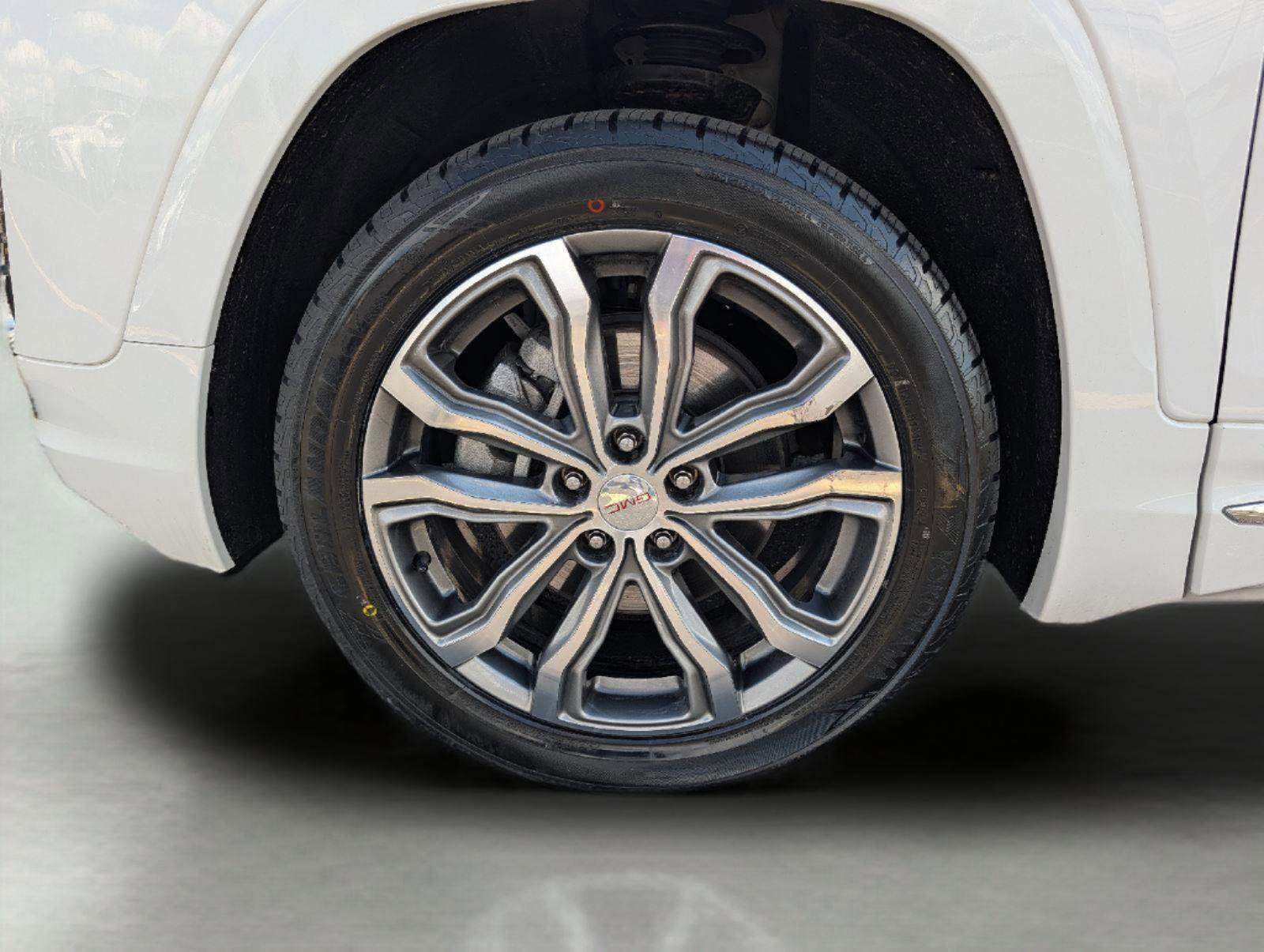 Used 2020 GMC Terrain Denali AWD/4WD image 28