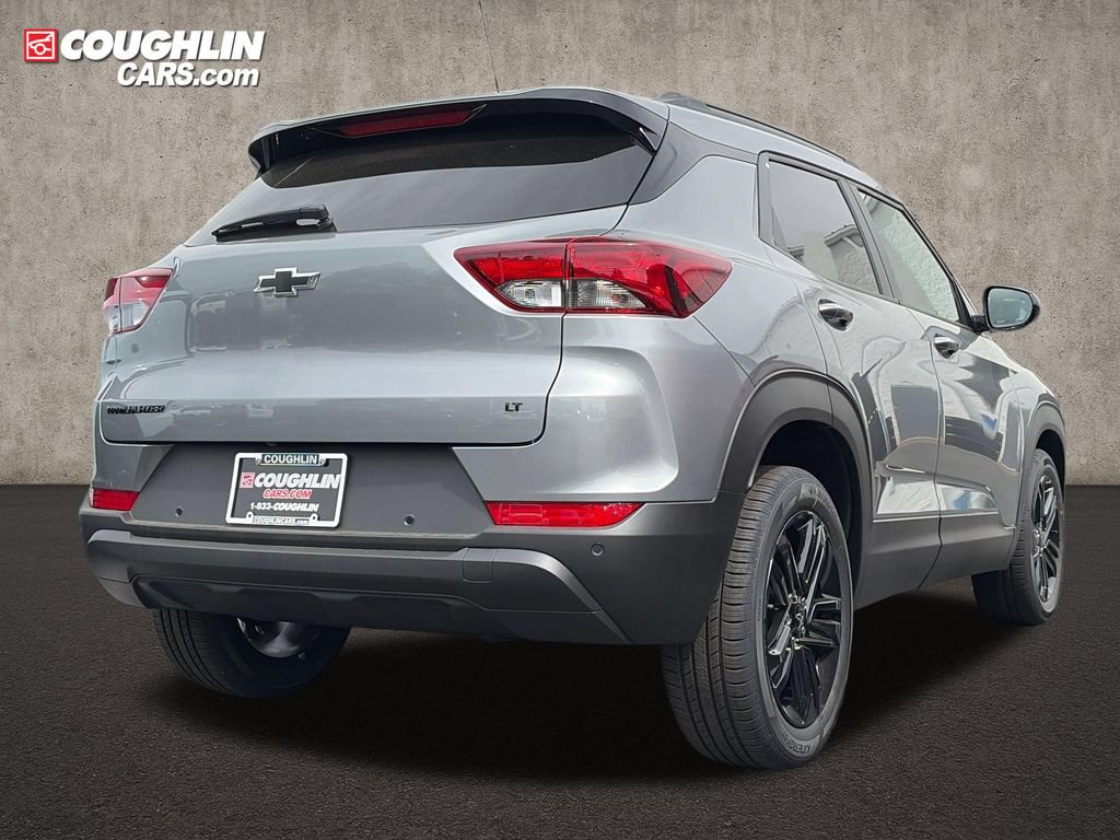 New 2026 Chevrolet TrailBlazer LT w/ Midnight Edition FWD image 9
