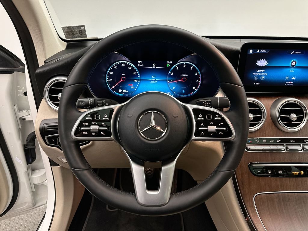 Used 2022 Mercedes-Benz GLC 300 4MATIC image 29