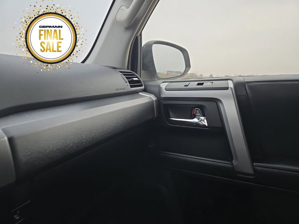 Used 2022 Toyota 4Runner SR5 image 38