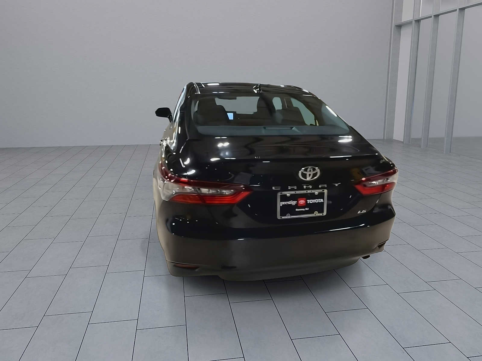 Certified 2022 Toyota Camry LE FWD image 7
