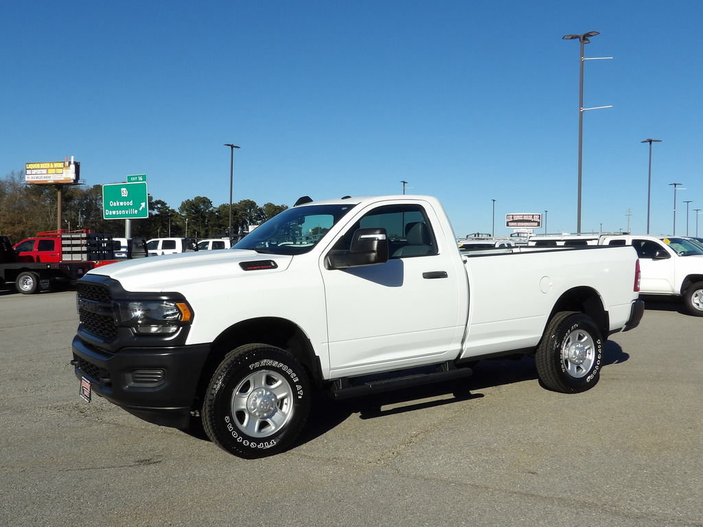 Used 2024 RAM 2500 Tradesman w/ Protection Group AWD/4WD image 3