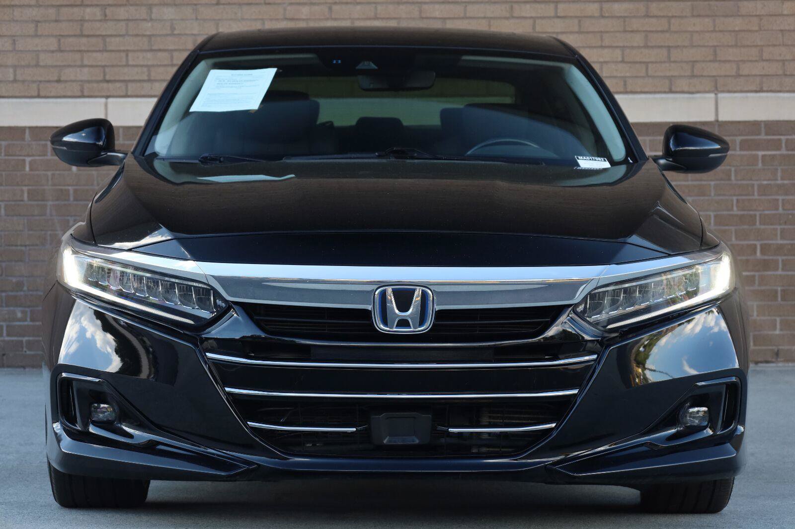 Used 2021 Honda Accord Touring image 6