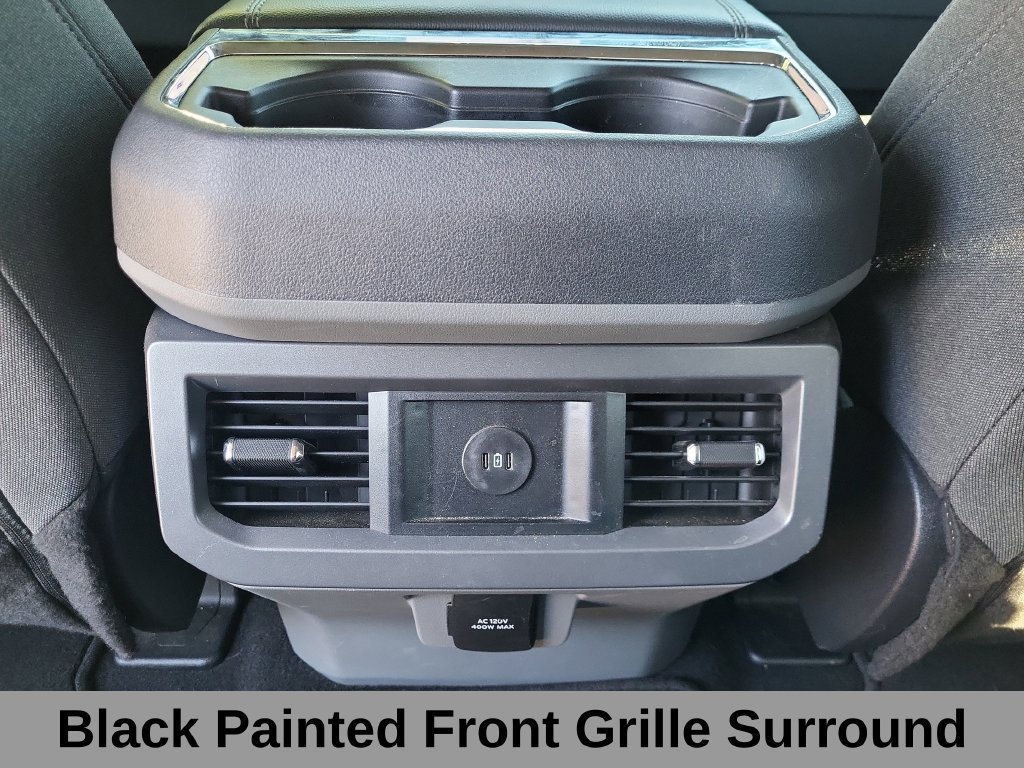 Certified 2025 Ford F250 XLT w/ Black Appearance Package AWD/4WD image 19