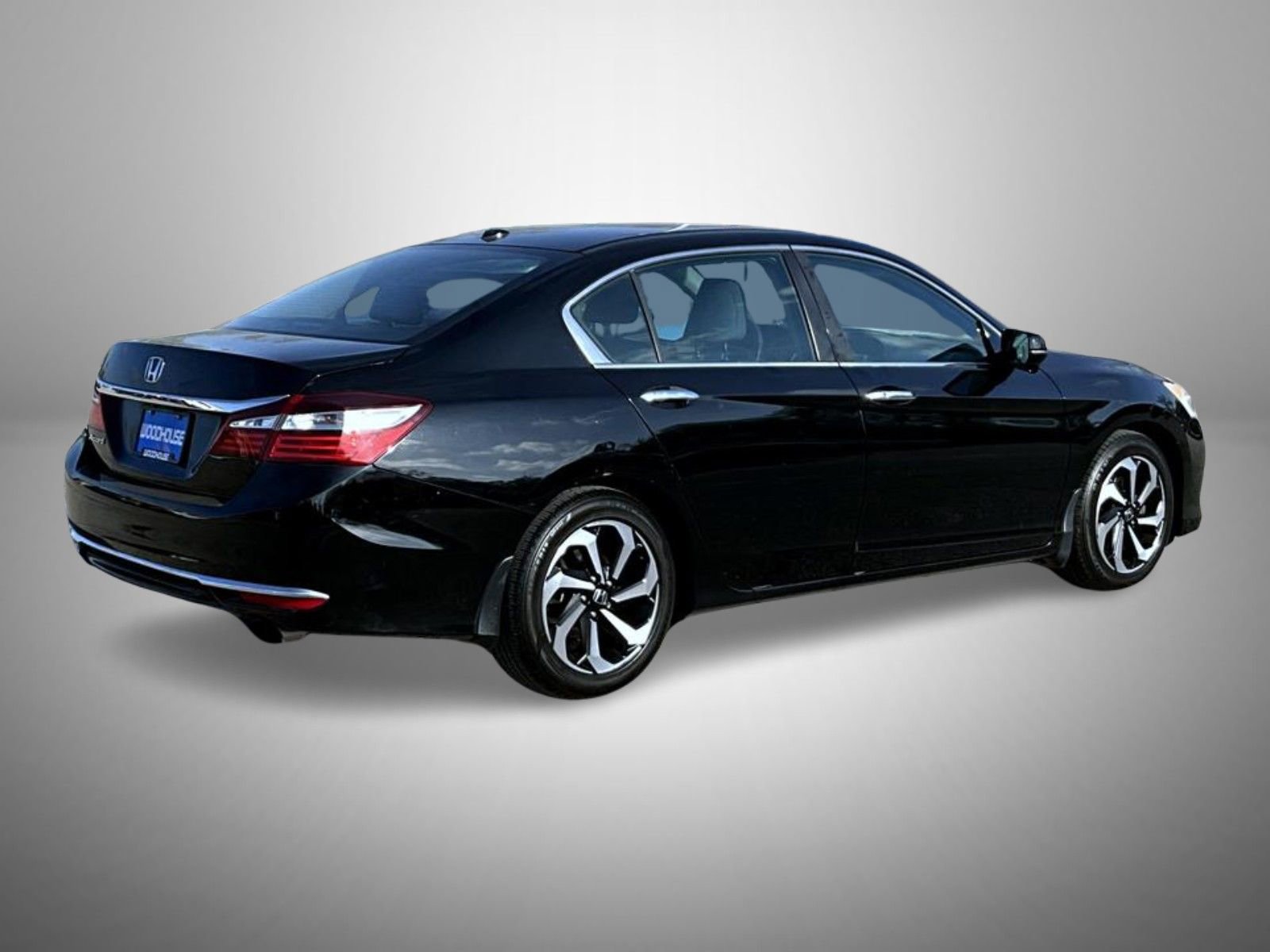 Used 2016 Honda Accord EX image 5