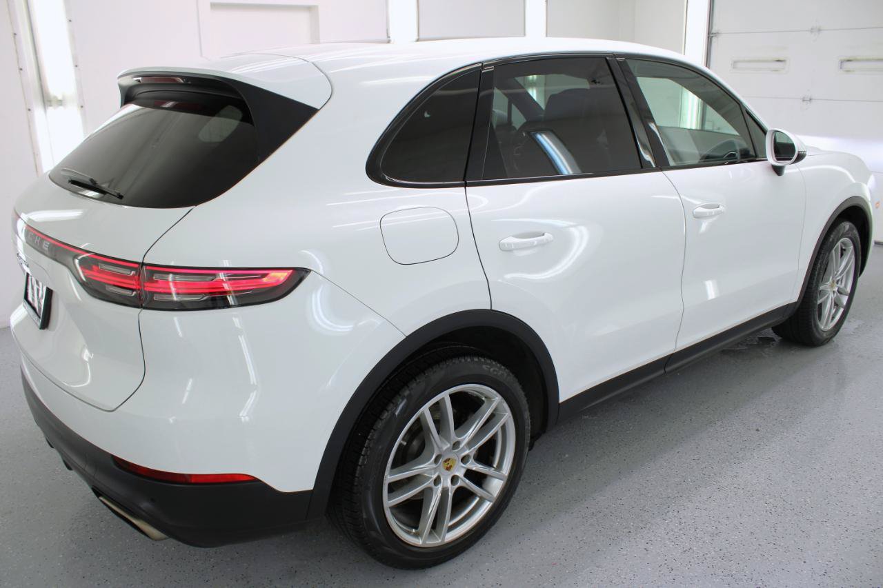 Used 2020 Porsche Cayenne AWD/4WD image 9