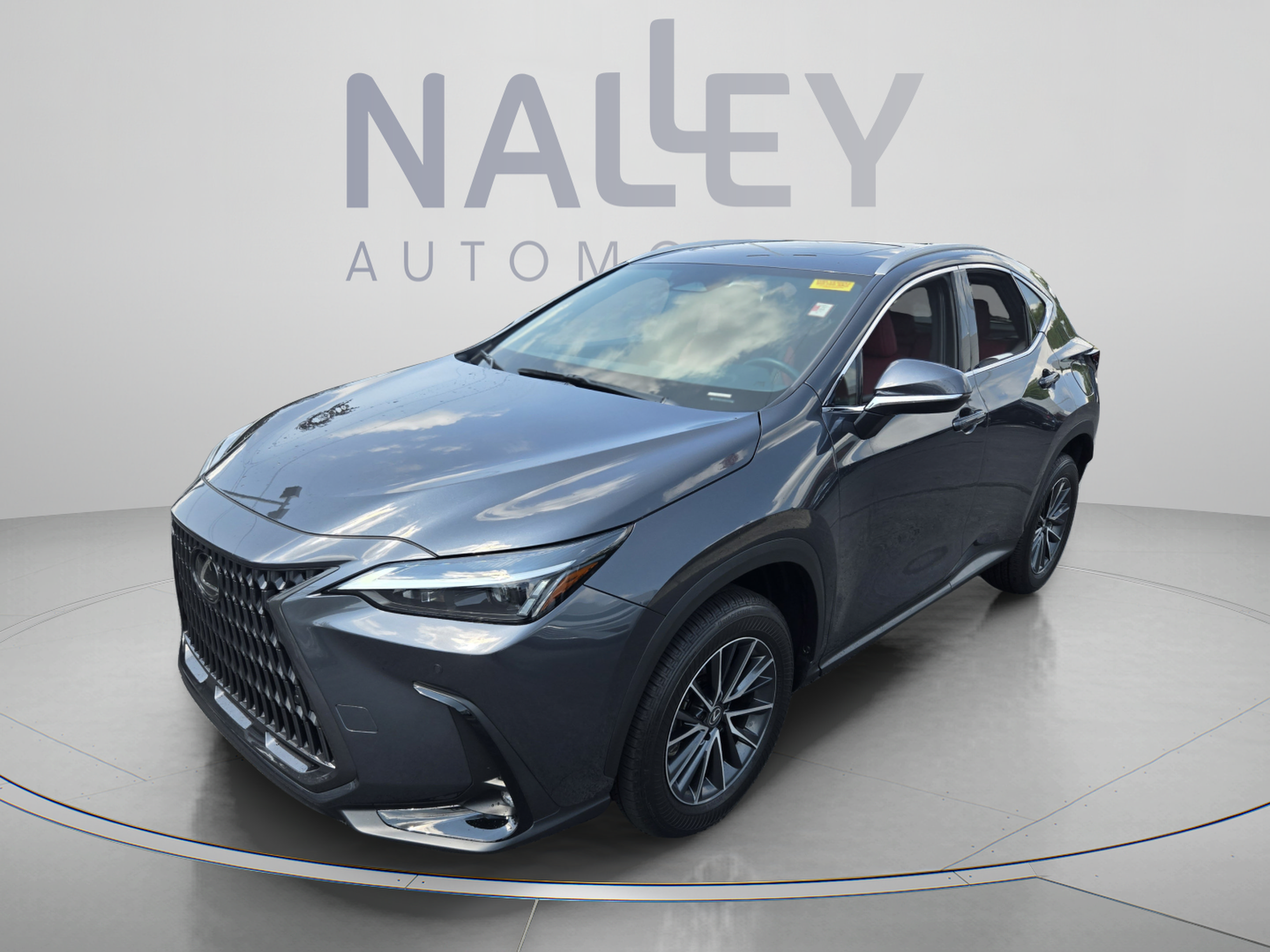 Certified 2025 Lexus NX 250 FWD w/ Accessory Package (Z1)