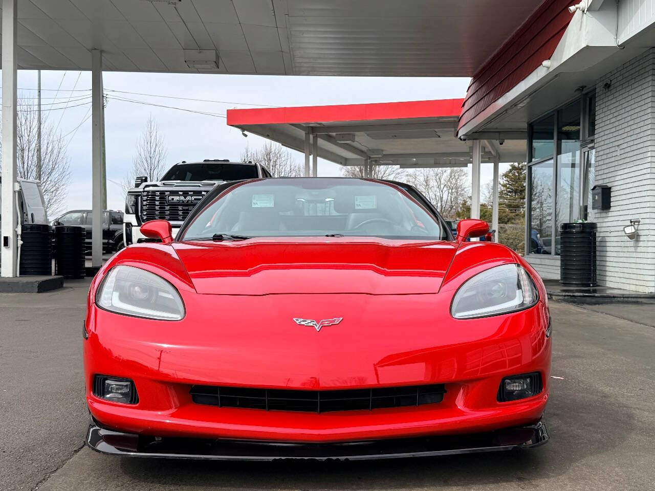 Used 2006 Chevrolet Corvette Coupe w/ Performance Package image 13