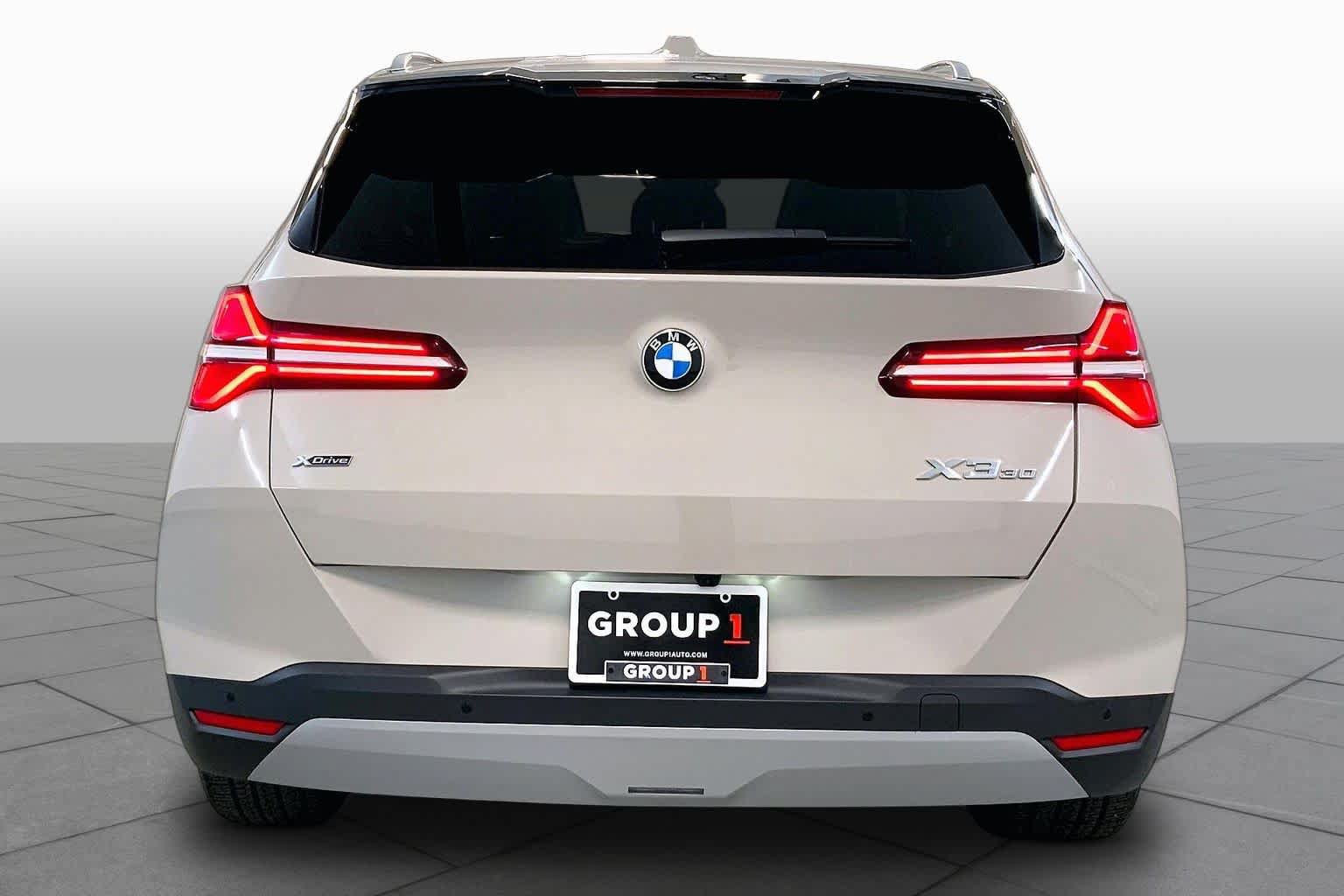 Used 2026 BMW X3 xDrive30i AWD/4WD image 4