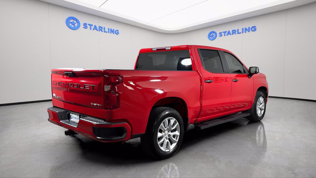 Certified 2025 Chevrolet Silverado 1500 Custom RWD image 9