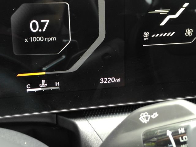 Used 2025 Kia K4 GT-Line w/ GT-Line Premium Package FWD image 40