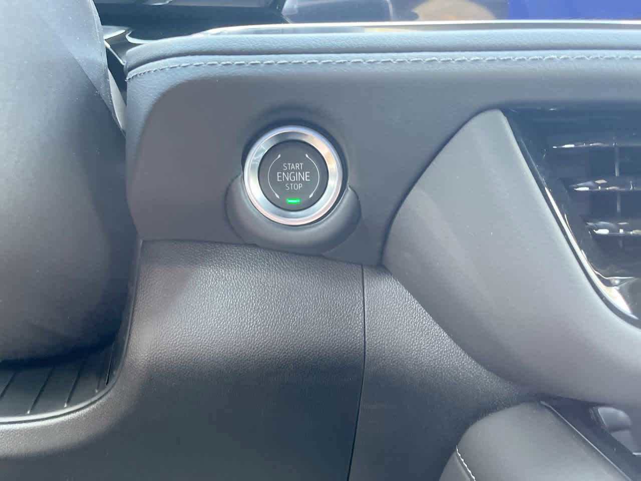 New 2026 Chevrolet Suburban LS w/ LPO, Dark Essentials Package image 25