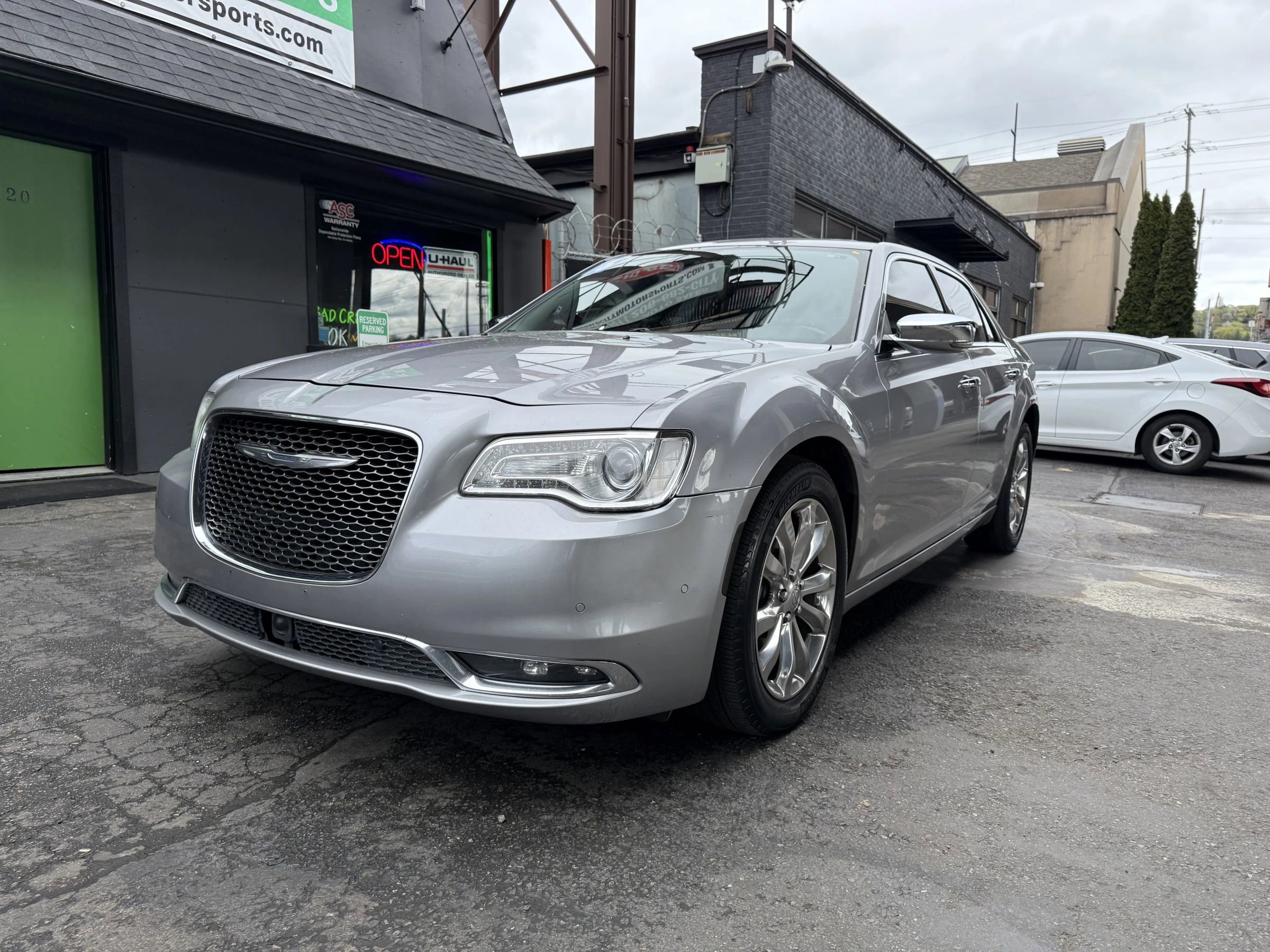 Used 2016 Chrysler 300 C w/ Safetytec Plus Group AWD/4WD image 1