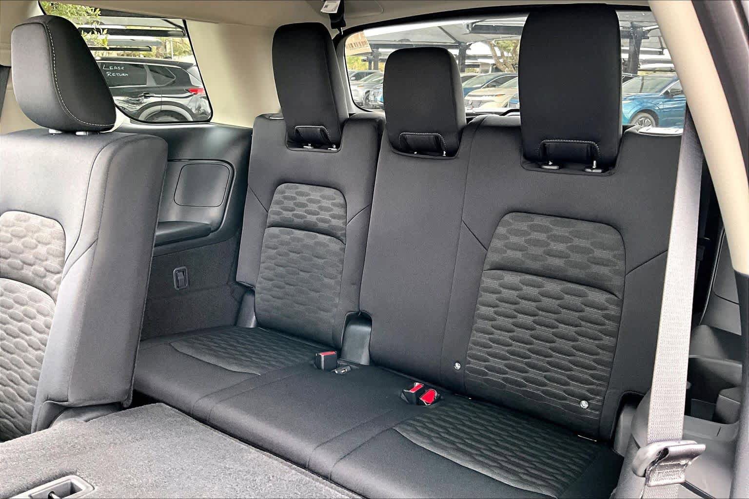 New 2026 Nissan Pathfinder SV image 20