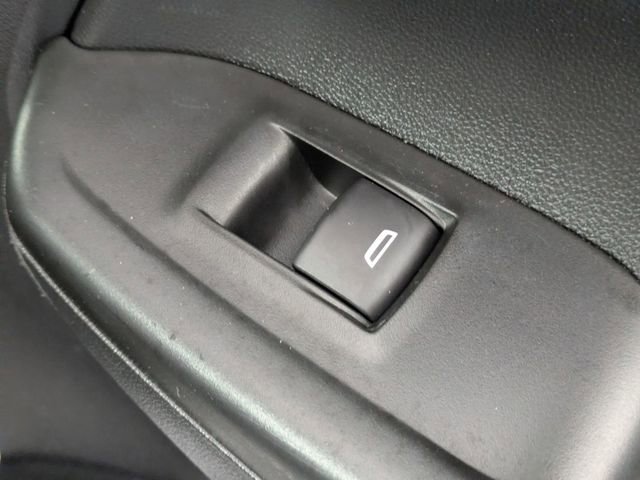 Used 2021 Chevrolet TrailBlazer LS AWD/4WD image 29
