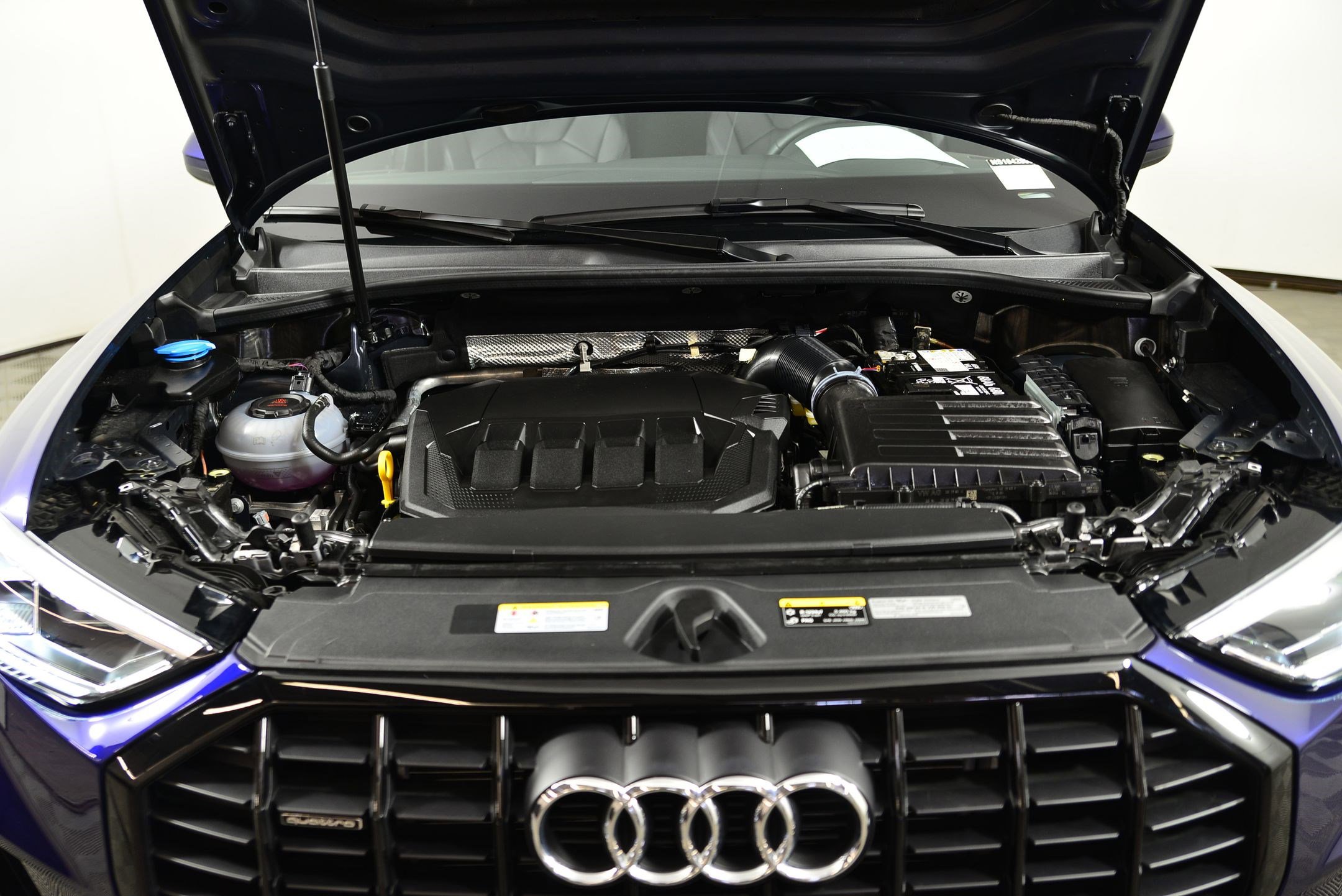 Certified 2025 Audi Q3 2.0T Premium w/ Convenience Package image 17