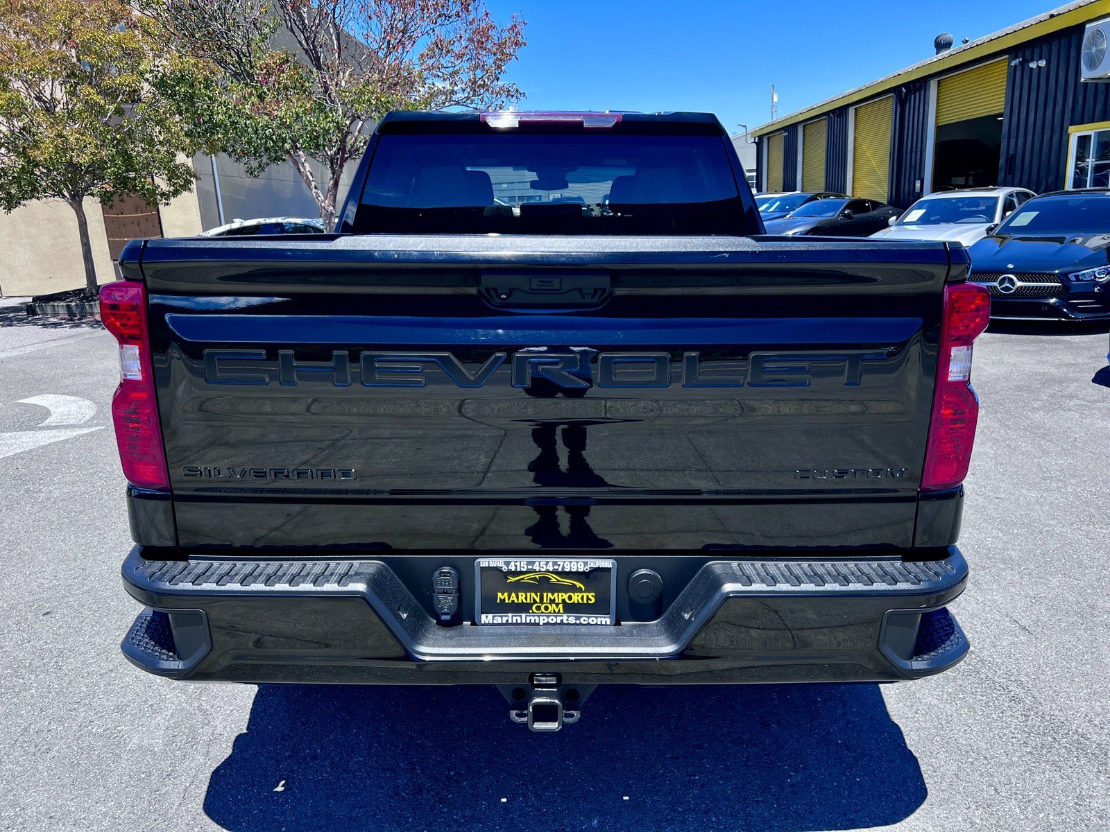 Used 2023 Chevrolet Silverado 1500 Custom w/ LPO, Dark Essentials Package RWD image 7