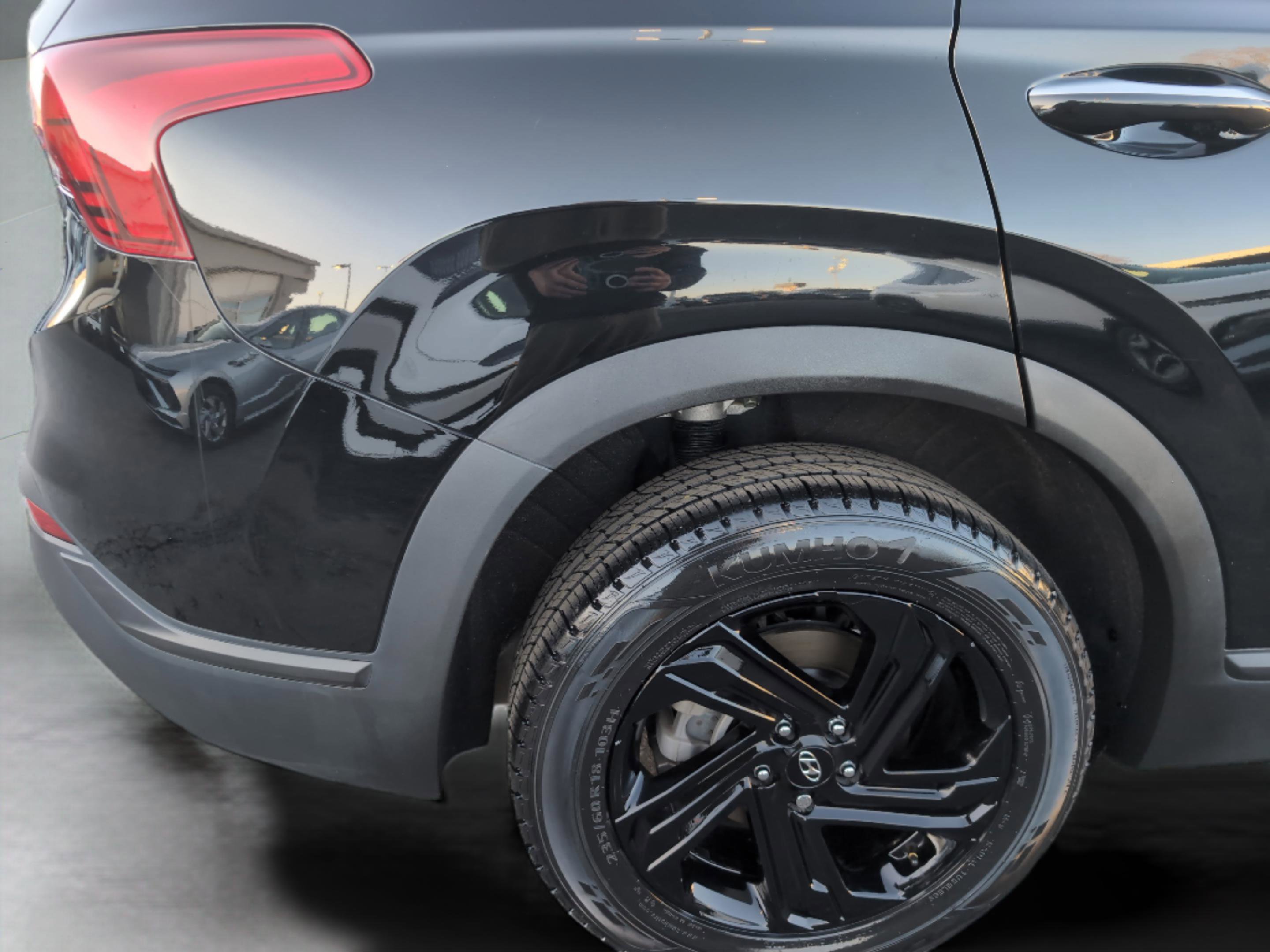 Used 2023 Hyundai Santa Fe SEL image 13