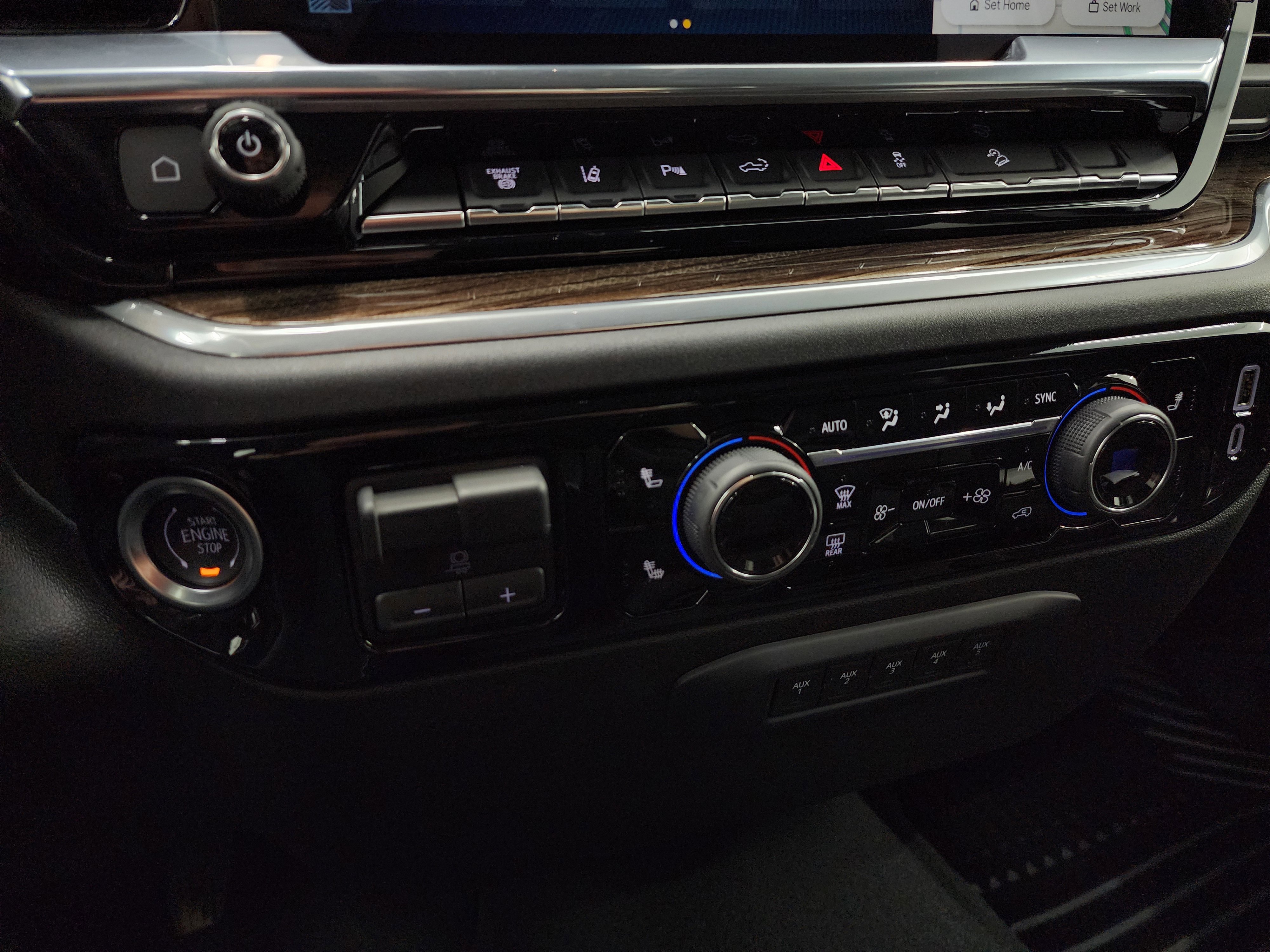 Used 2025 Chevrolet Silverado 2500 LT w/ All Star Edition image 53