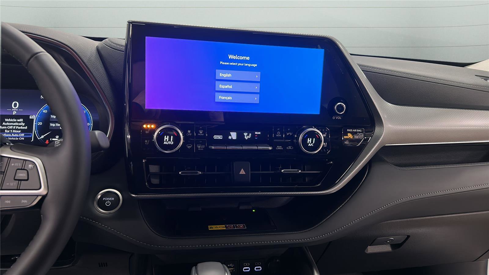 New 2026 Toyota Highlander Platinum image 15