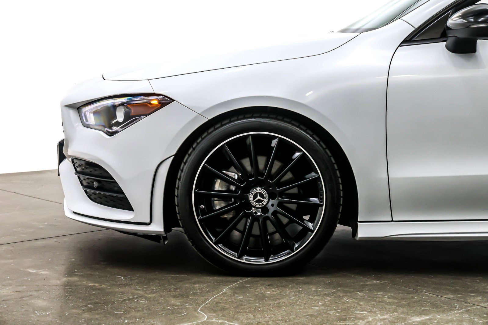 Used 2023 Mercedes-Benz CLA 250 image 10