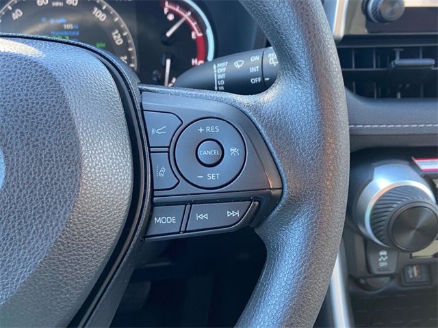 Used 2024 Toyota RAV4 LE image 17