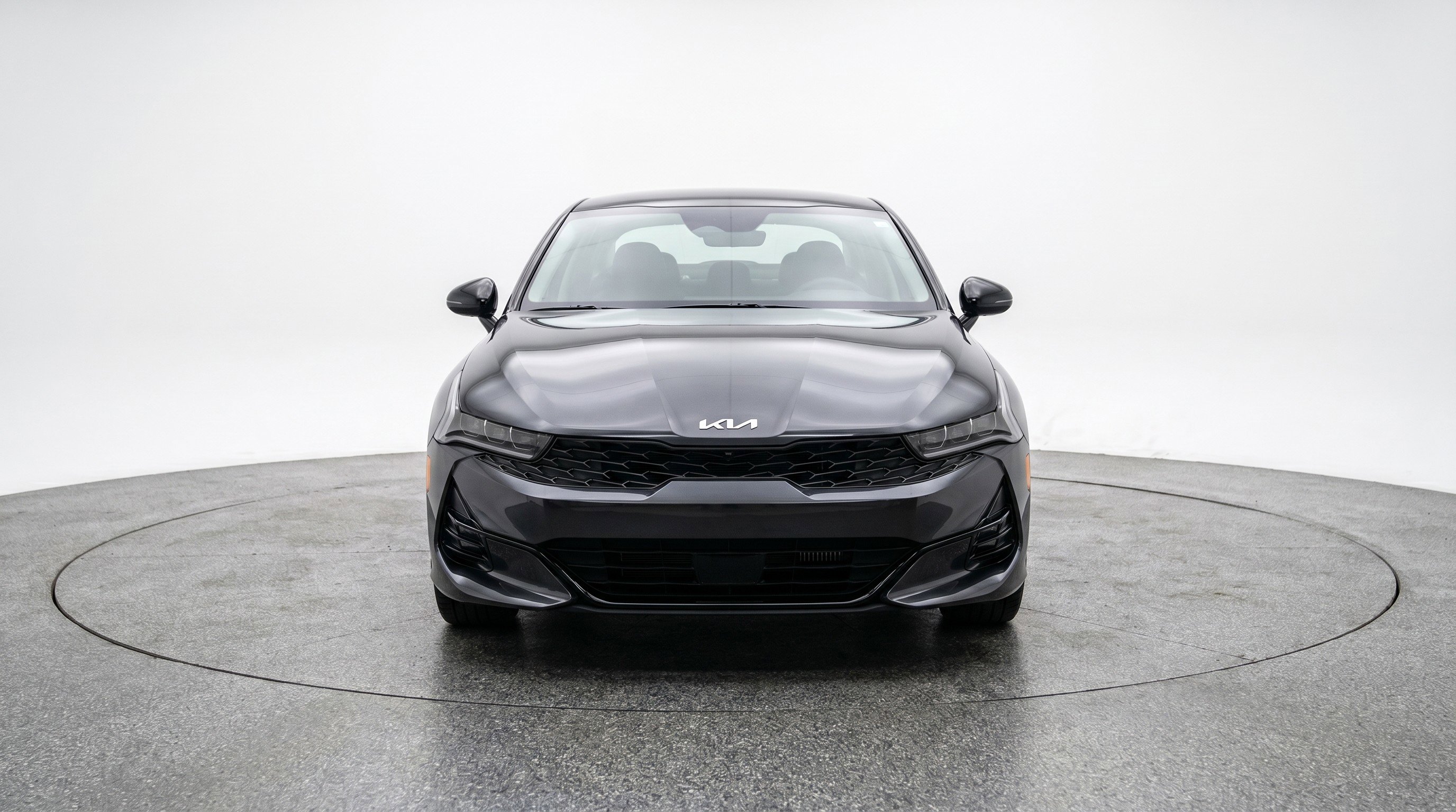 Used 2025 Kia K5 LXS FWD image 2