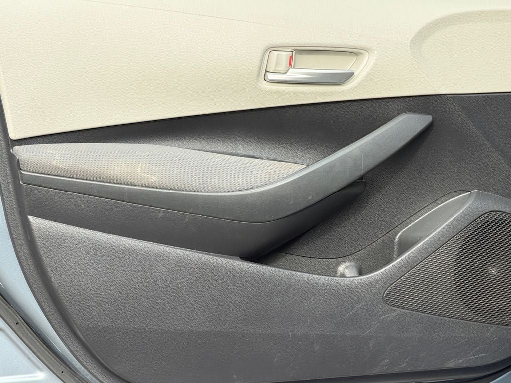 Used 2021 Toyota Corolla LE FWD image 20